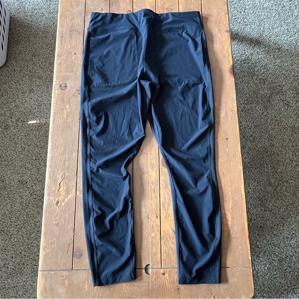Lands End Sport Athletic Pants